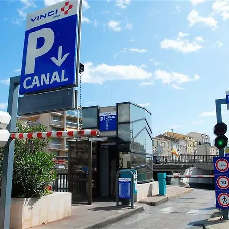 Magnifique Appart 102 M2 Au Bord De L'Eau Hyper Centre Sète Exterior foto